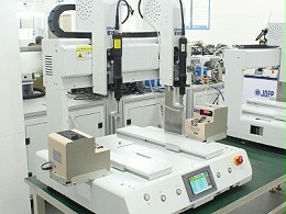 自动锁螺丝机的好处与特点-坚丰股份